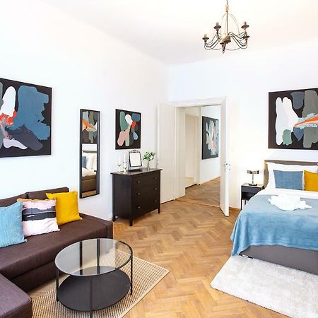 5Br 2Bath Family Apt 5Mins To Wenceslas Square Prag Exterior foto