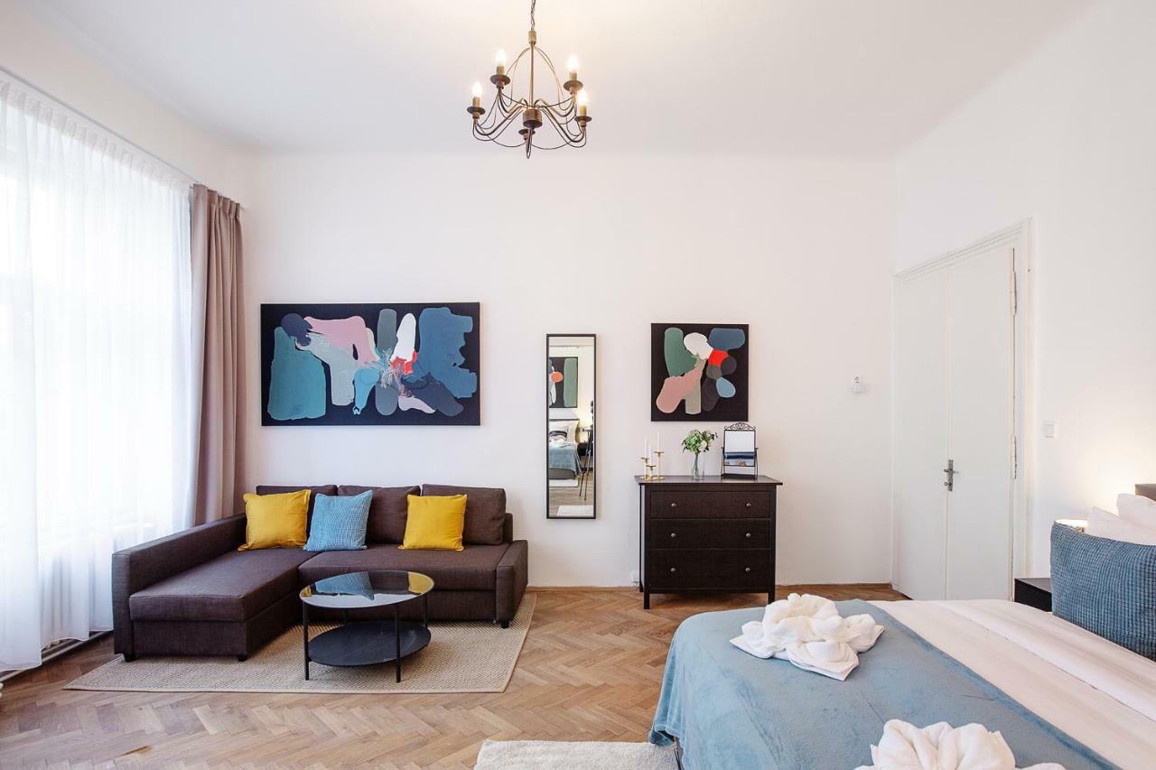 5Br 2Bath Family Apt 5Mins To Wenceslas Square Prag Exterior foto